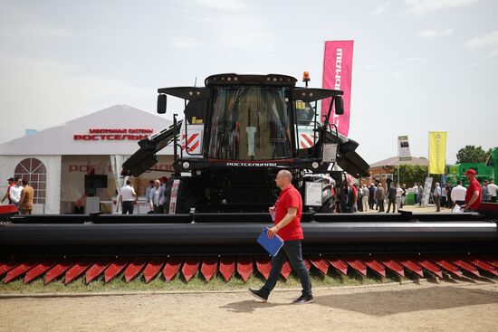 Агропромышленная выставка "Золотая Нива" в Краснодарском крае