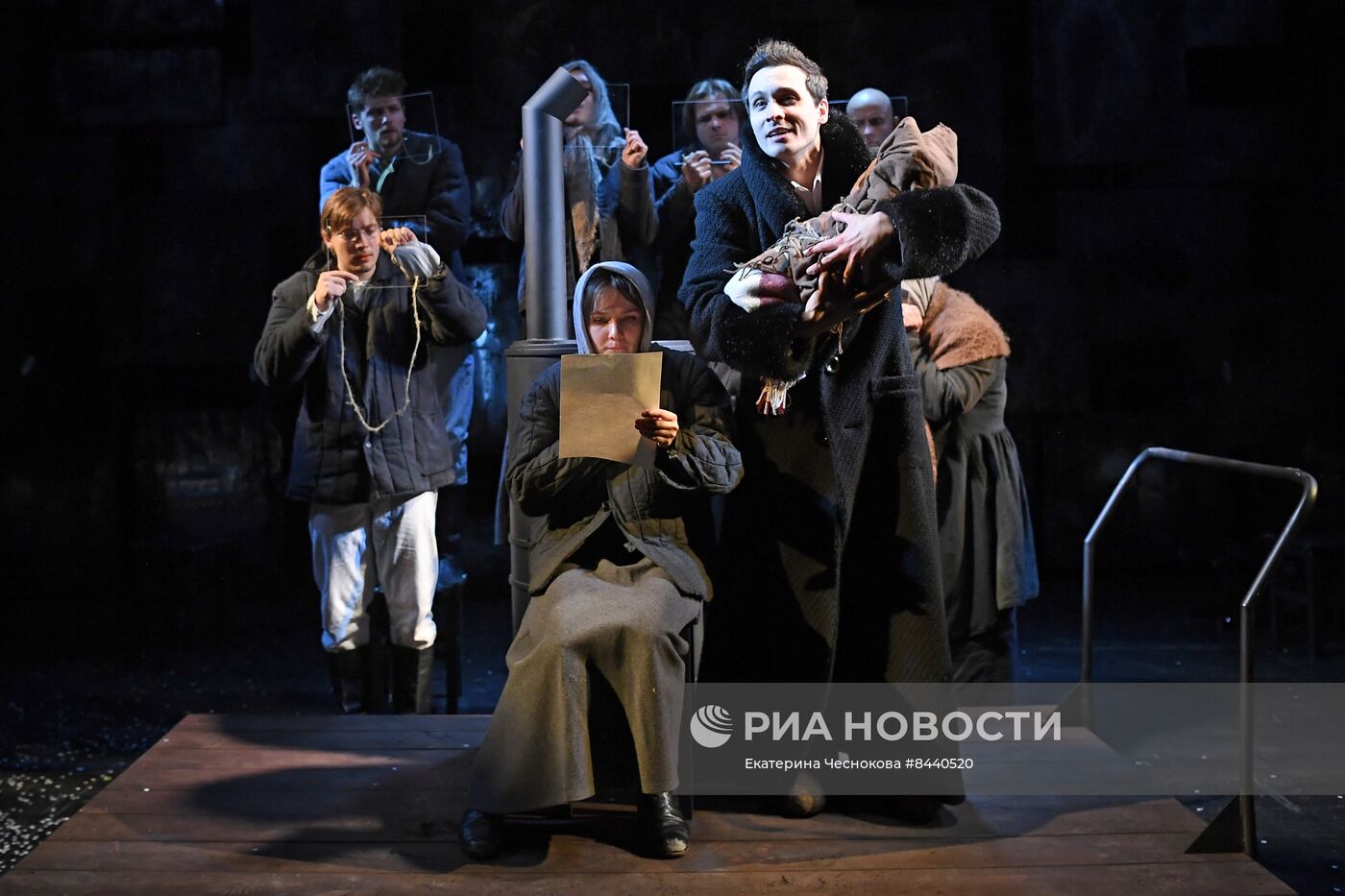 Спектакль "Воскресение" в театре им. Н. В. Гоголя