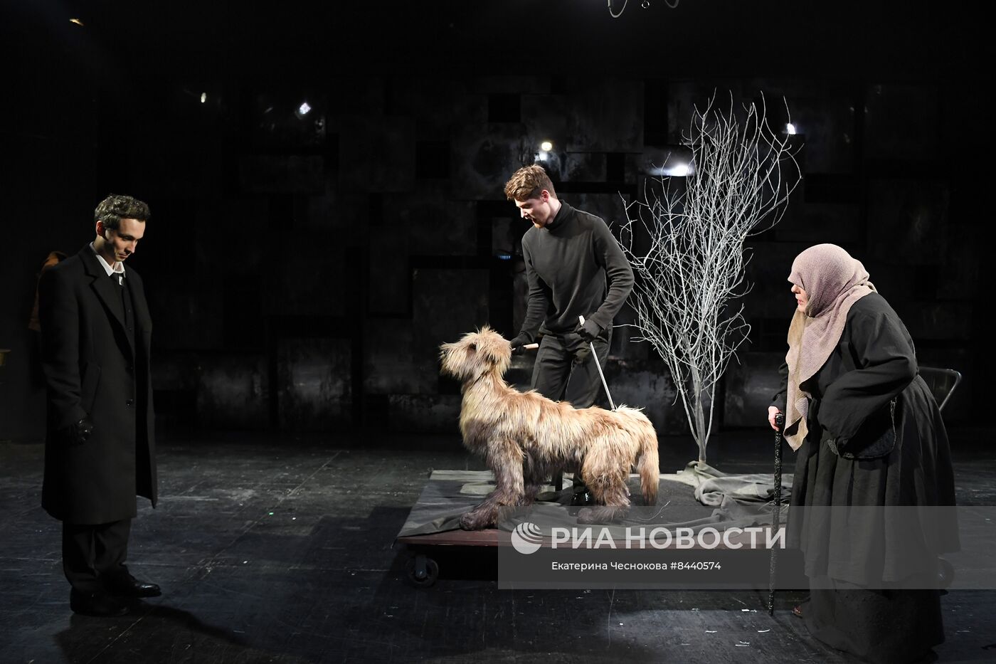 Спектакль "Воскресение" в театре им. Н. В. Гоголя