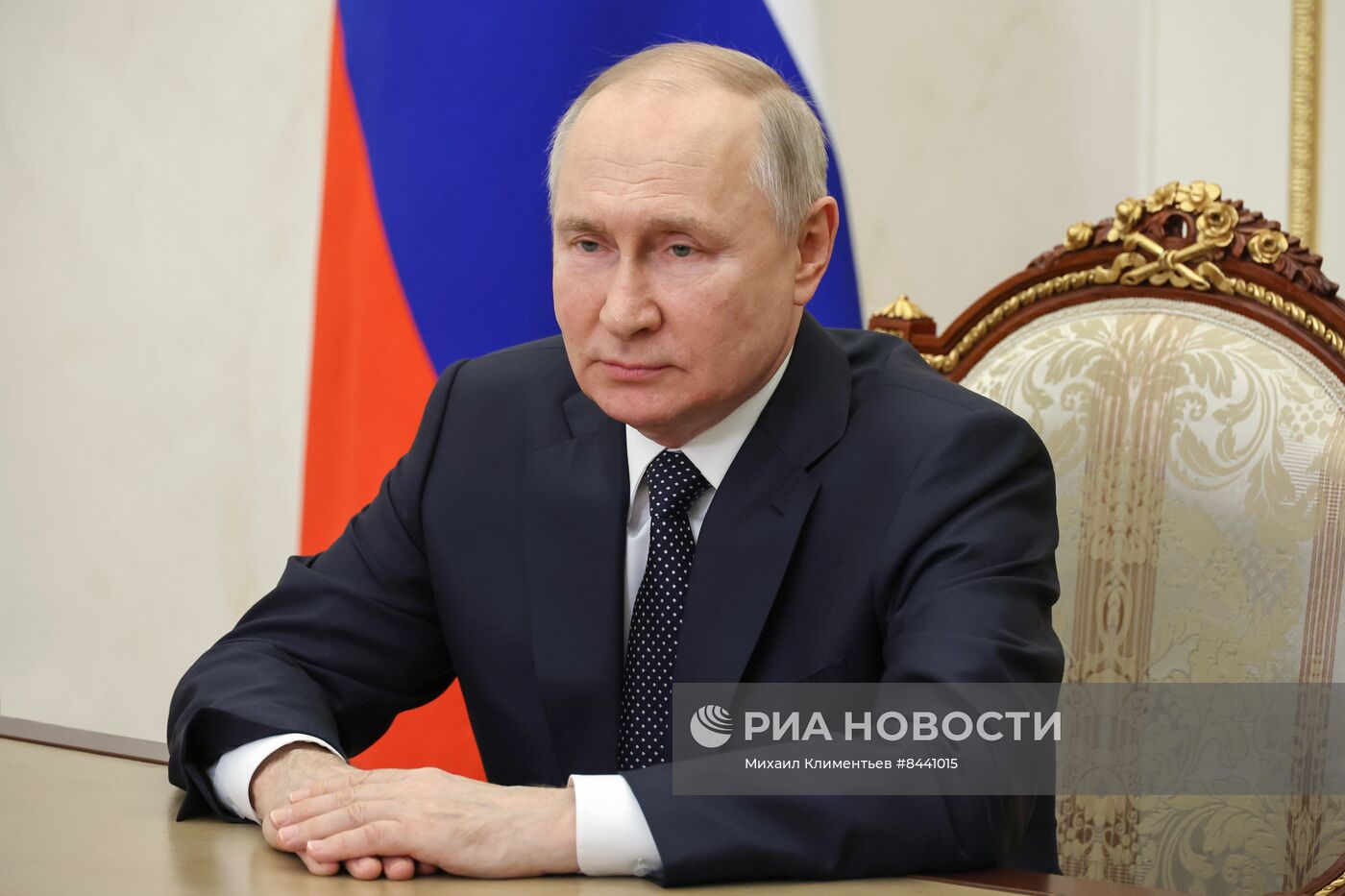Видеообращение президента РФ В. Путина к участникам 11-й Международной встречи высоких представителей, курирующих вопросы безопасности
