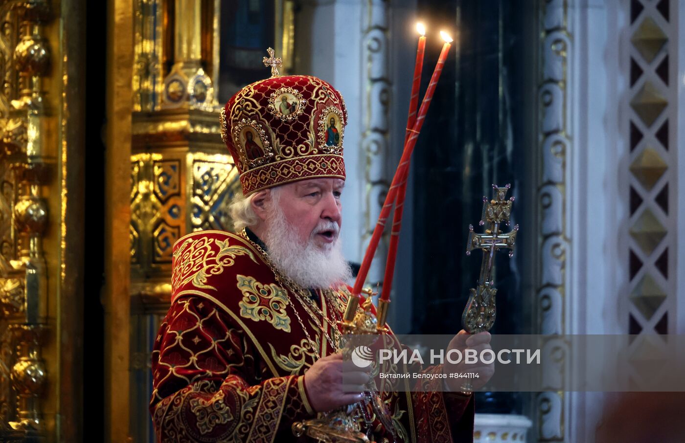 Патриаршее служение в день памяти святых равноапостольных Мефодия и Кирилла в храме Христа Спасителя