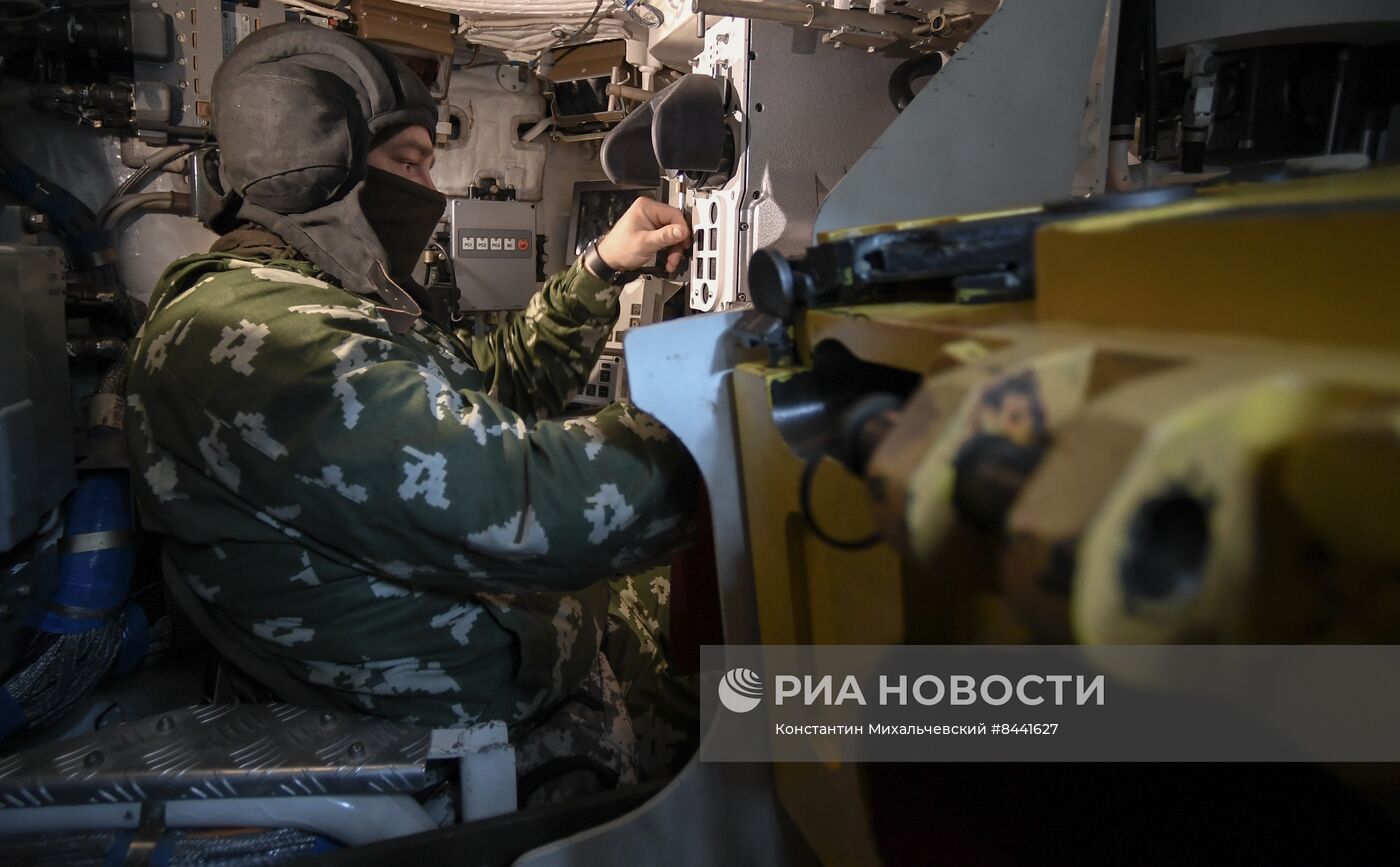 Подготовка экипажей танков Т-90 "Прорыв"