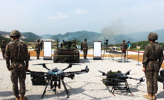 В Южной Корее стартовали крупные учения с боевыми стрельбами