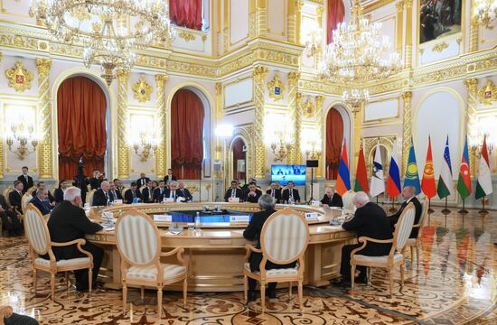 Заседание ВЕЭС под председательством президента РФ В. Путина