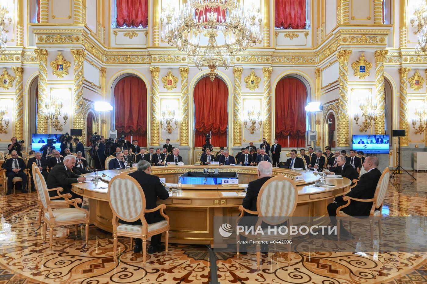 Заседание ВЕЭС под председательством президента РФ В. Путина