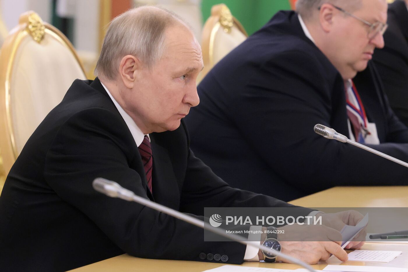 Президент РФ В. Путин провел встречи с лидерами ЕАЭС