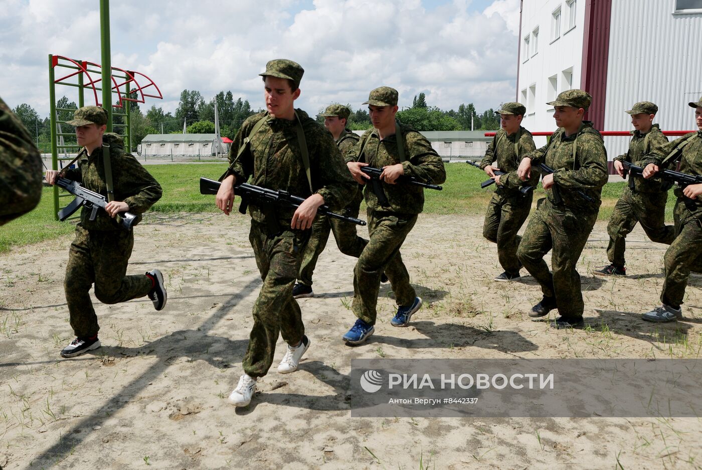 Военно-исторические сборы "Армата" в Белгородской области