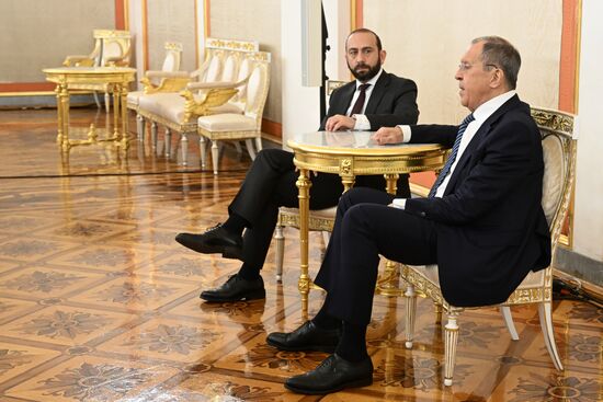 Президент РФ В. Путин провел встречи с лидерами ЕАЭС