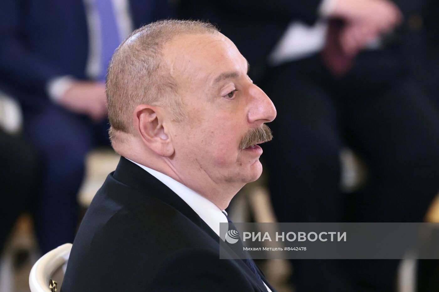 Президент РФ В. Путин провел встречи с лидерами ЕАЭС