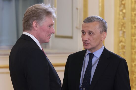 Президент РФ В. Путин провел встречи с лидерами ЕАЭС