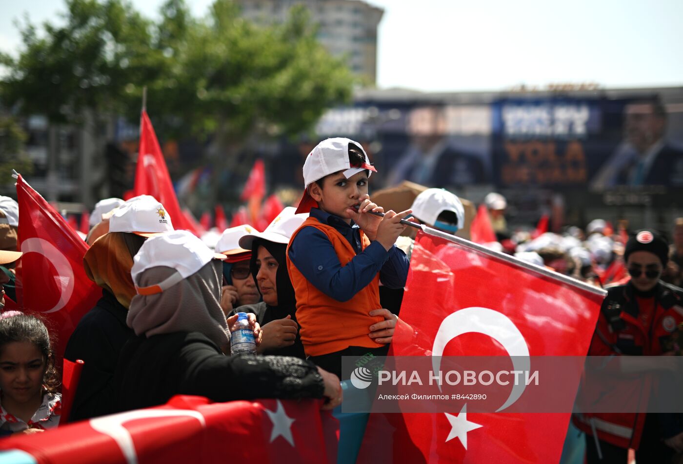 Предвыборный митинг в поддержку Р. Эрдогана в Стамбуле