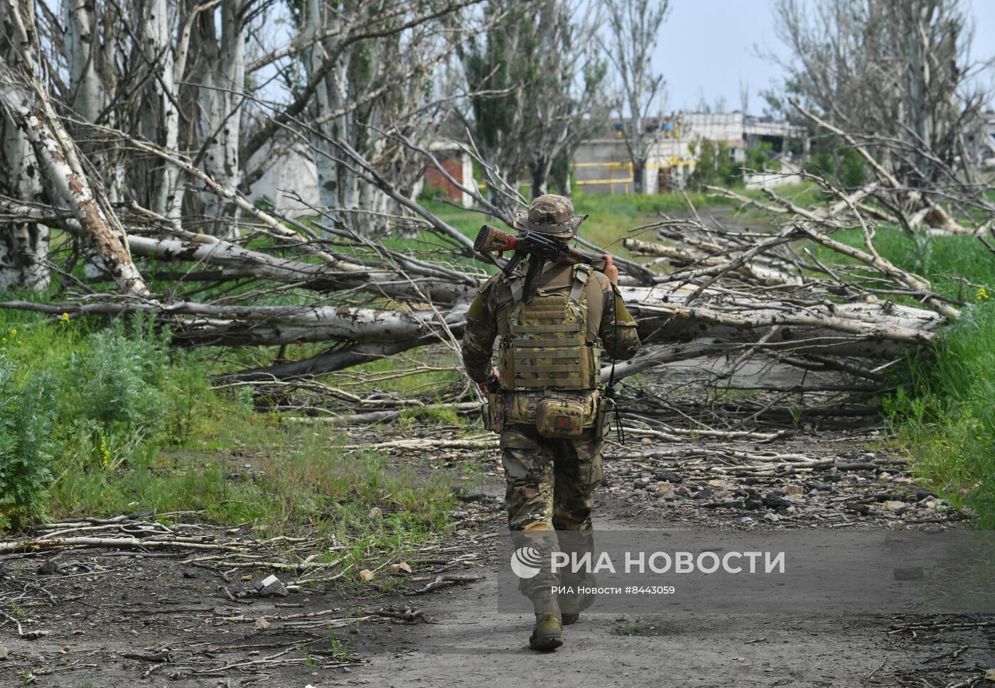 Село у линии соприкосновения на Артемовском направлении