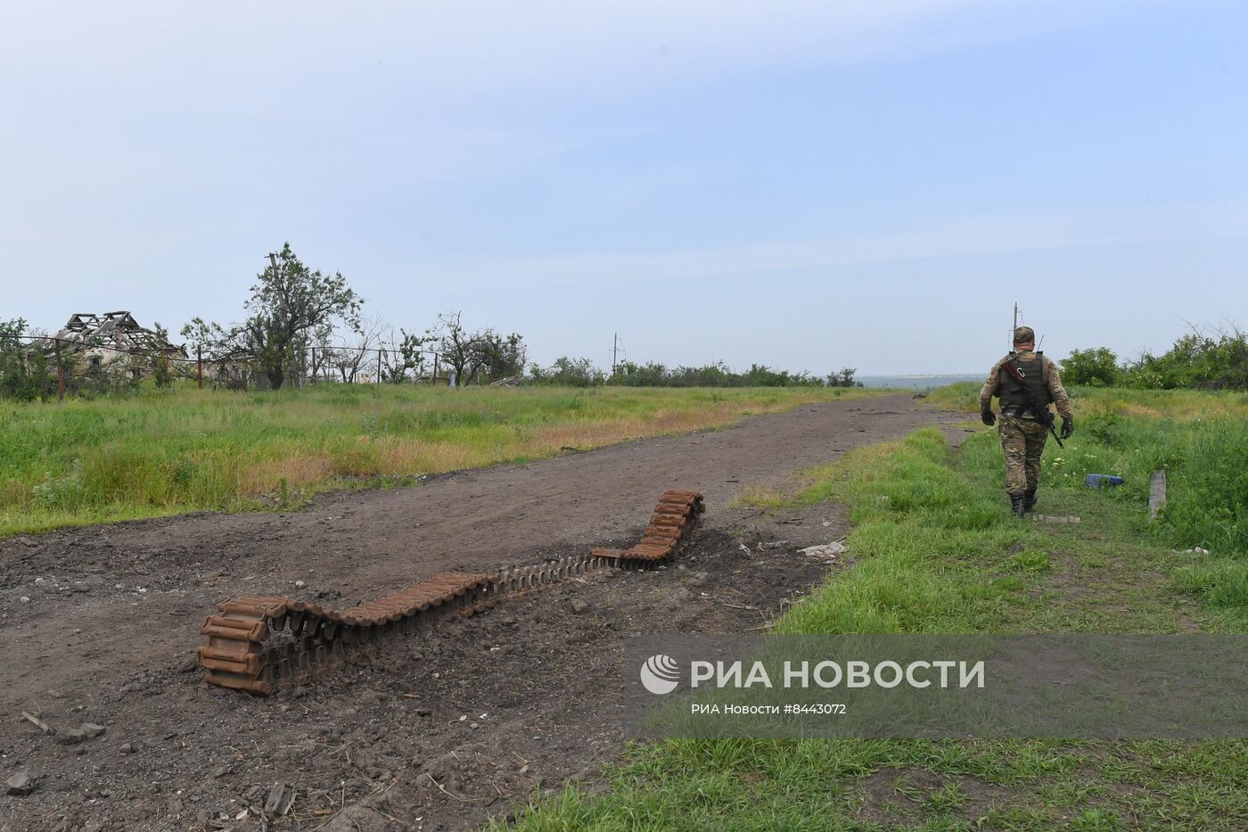 Село у линии соприкосновения на Артемовском направлении