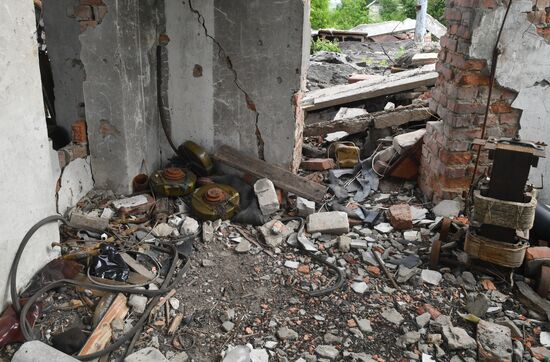 Село у линии соприкосновения на Артемовском направлении