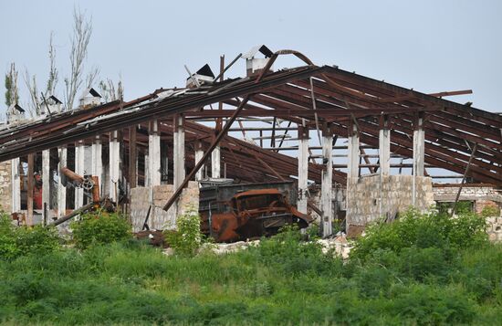 Село у линии соприкосновения на Артемовском направлении