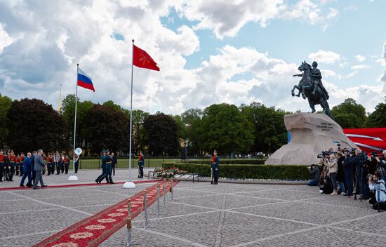 Празднование 320-летия Санкт-Петербурга