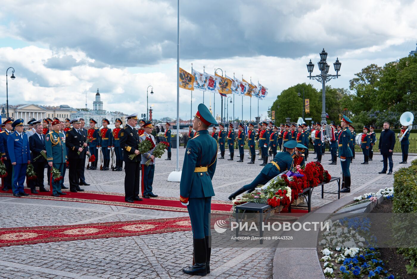 Празднование 320-летия Санкт-Петербурга