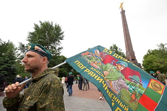 Празднование Дня пограничника в Москве