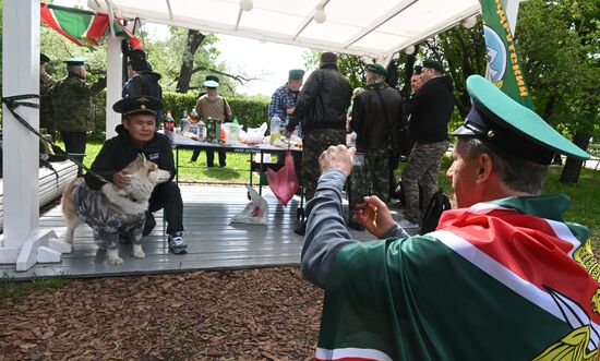 Празднование Дня пограничника в Москве