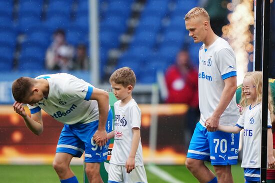 Футбол. РПЛ. Матч "Динамо" - "Локомотив"