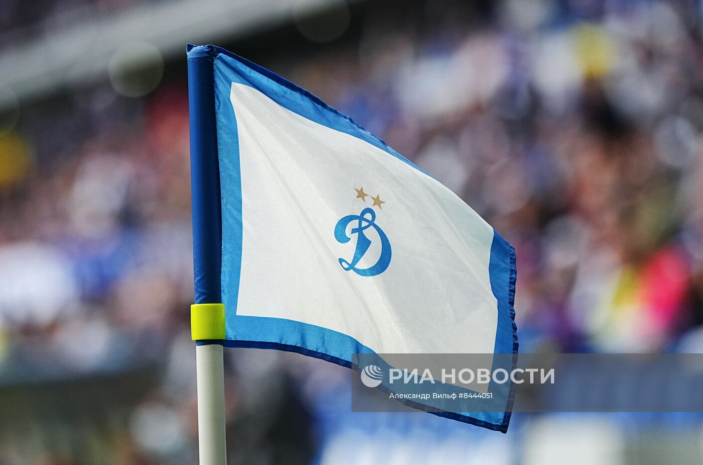 Футбол. РПЛ. Матч "Динамо" - "Локомотив"