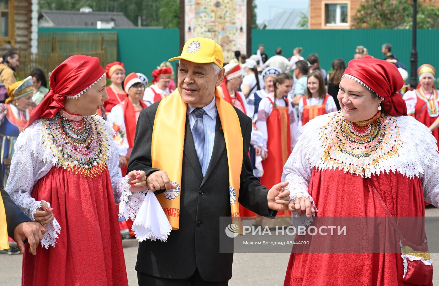 Фольклорный праздник "Каравон" в Татарстане