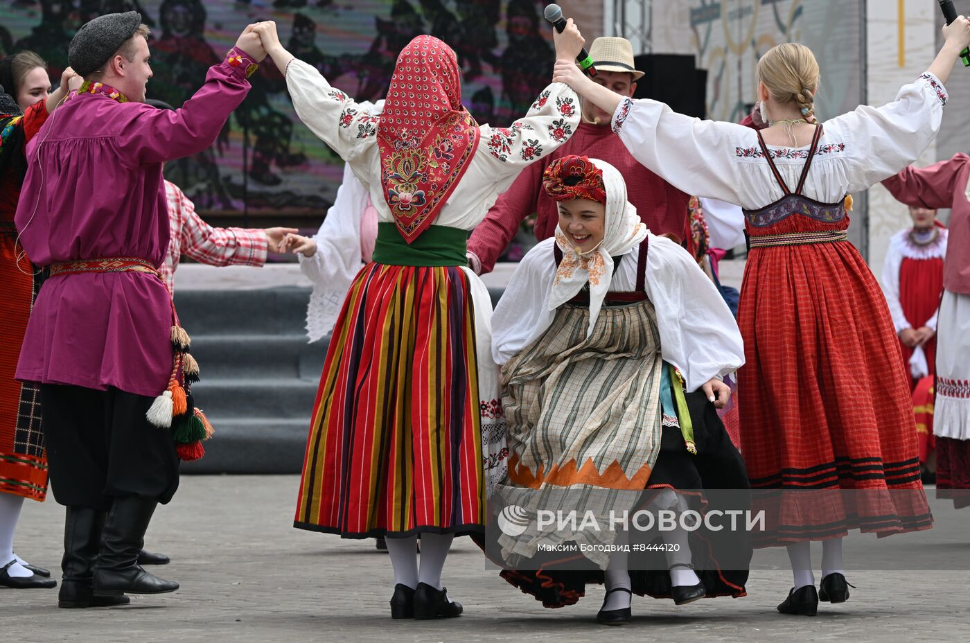 Фольклорный праздник "Каравон" в Татарстане