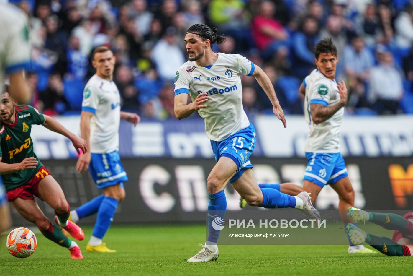 Футбол. РПЛ. Матч "Динамо" - "Локомотив"