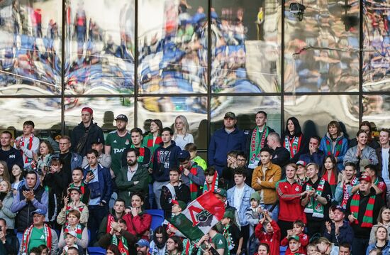 Футбол. РПЛ. Матч "Динамо" - "Локомотив"