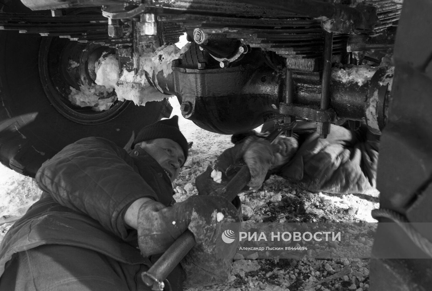 Артель старателей "Восток" на Джугджуре