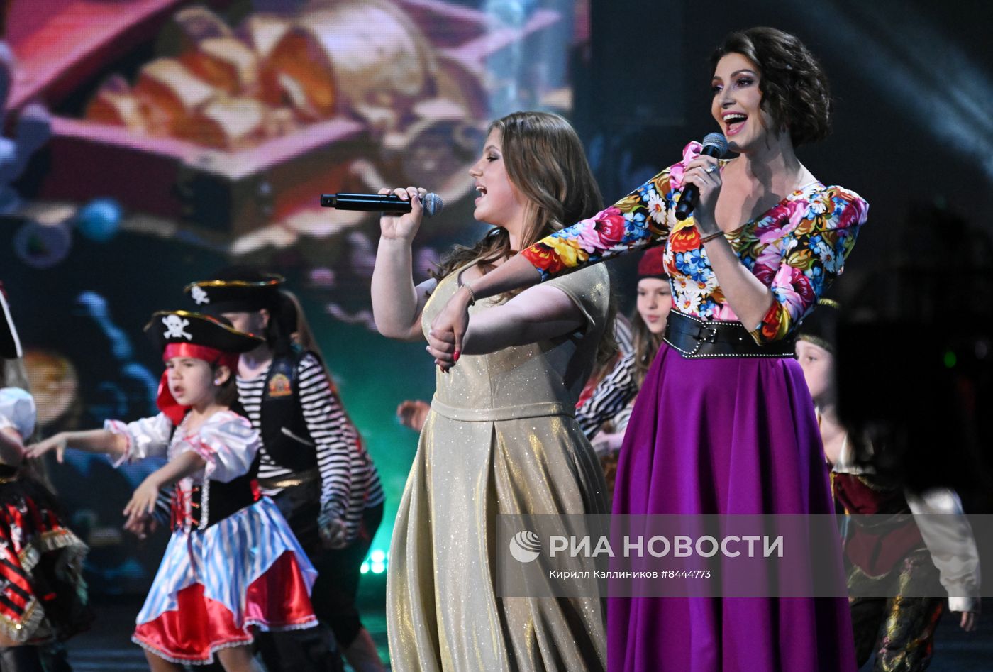 Концерт "Голоса Победы" ко Дню защиты детей