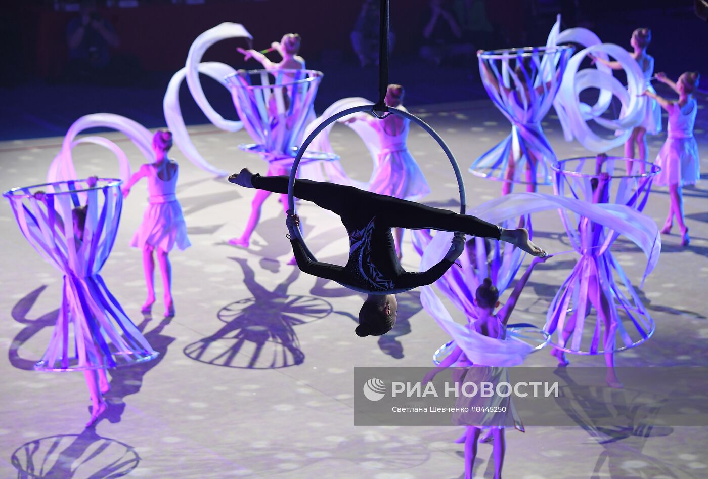 Праздничный концерт "Сокровища России" ко  Дню защиты детей
