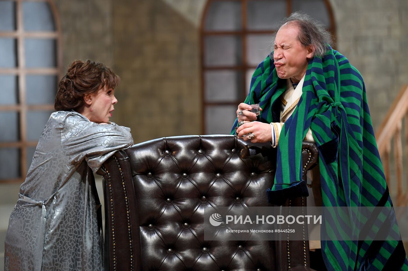 Спектакль "Васса Железнова" в театре "Школа драматического искусства"