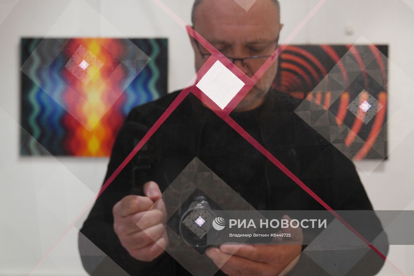 Выставочный проект "Ars Sacra Nova. Религия и символы в искусстве шестидесятников" в галерее "Веллум"