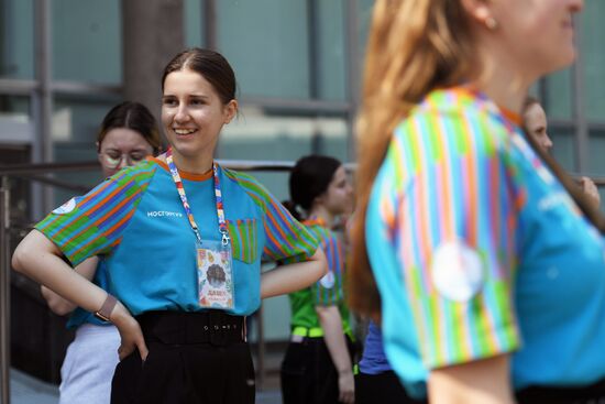 Отъезд детей на отдых в оздоровительные лагеря