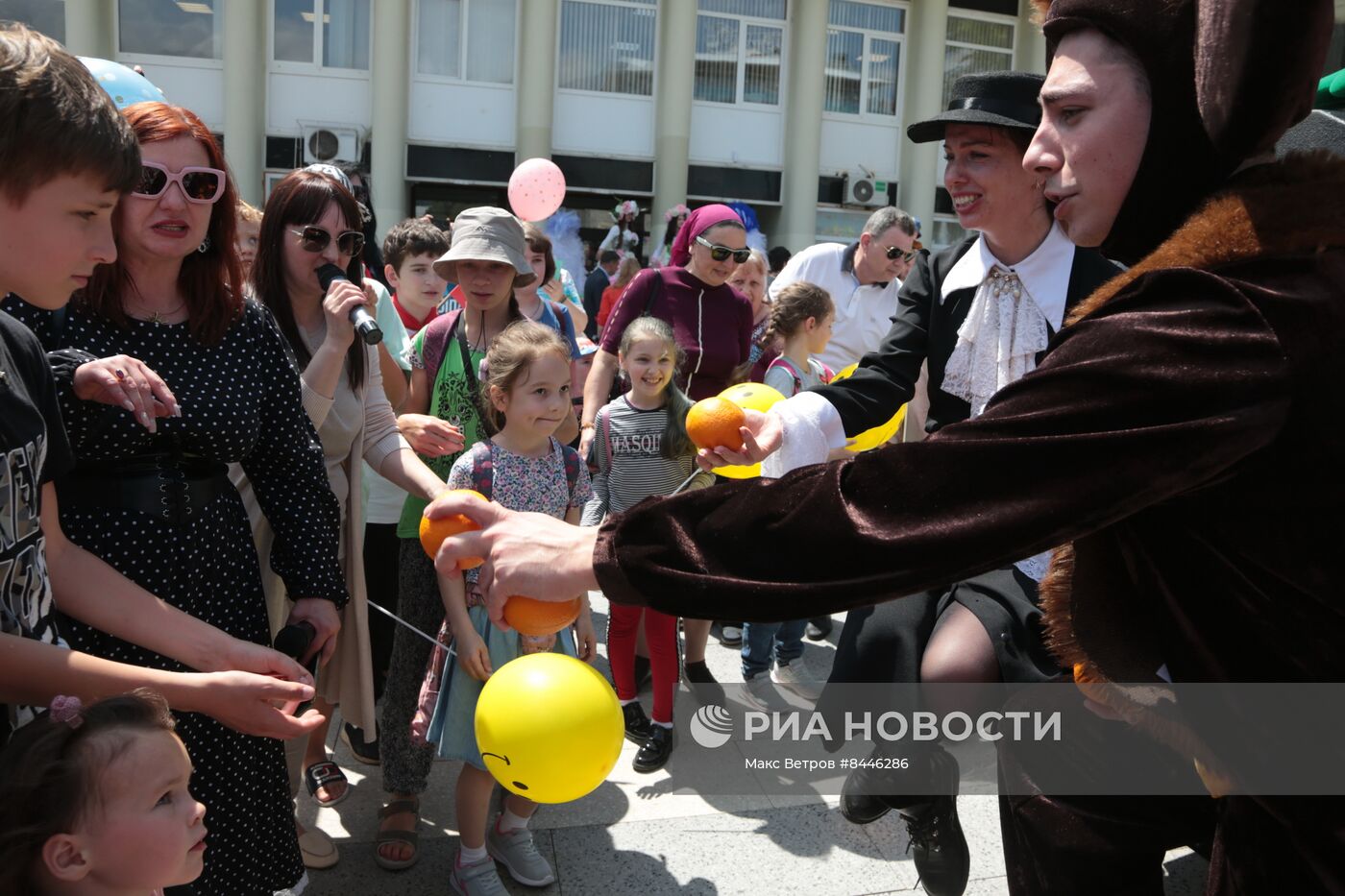 Празднование Дня защиты детей в Крыму