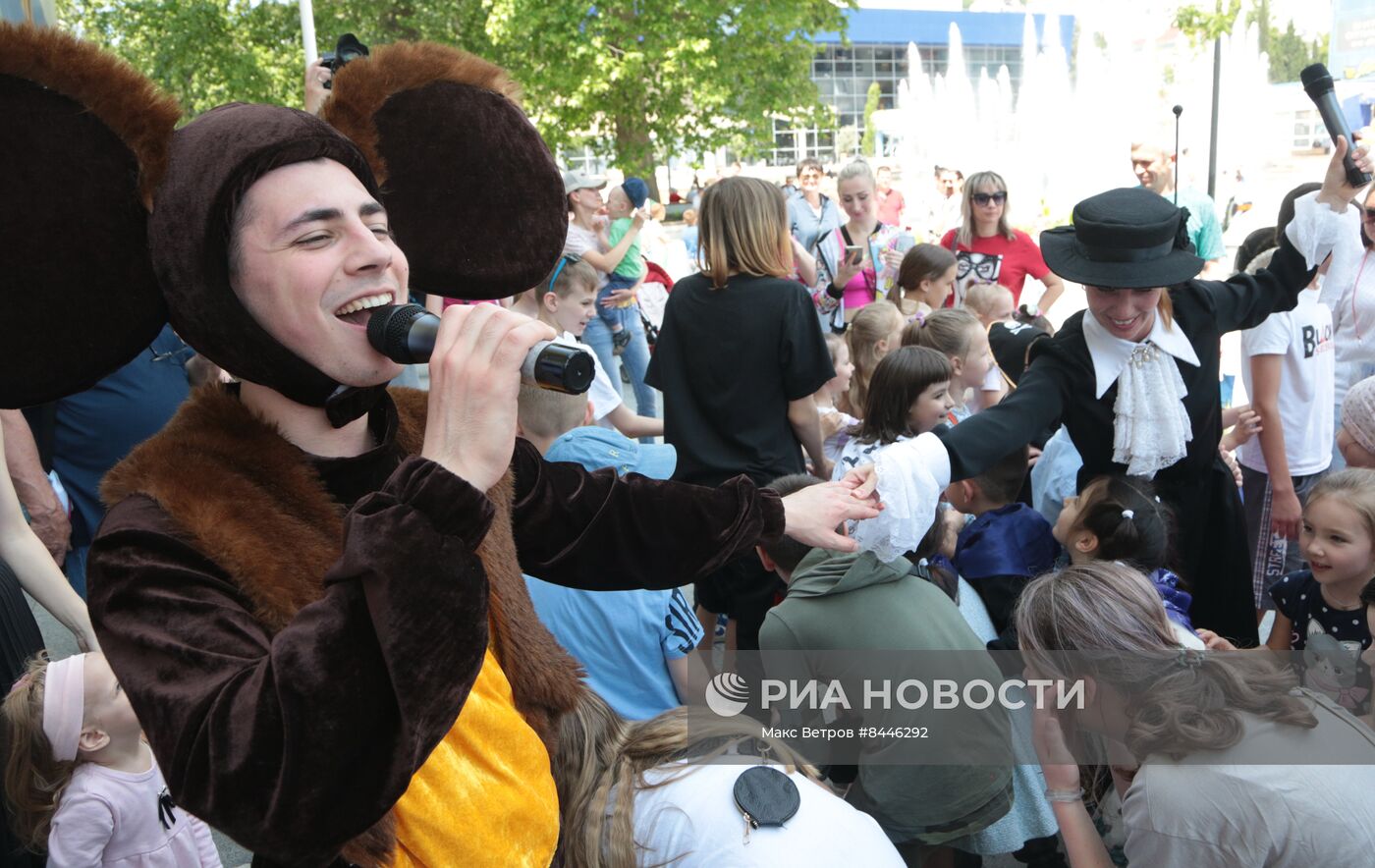 Празднование Дня защиты детей в Крыму