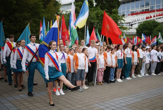 Празднование Дня защиты детей во Всероссийском детском центре "Орлёнок"