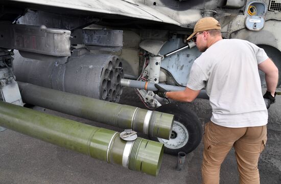 Работа вертолета Ка-52 группировки "Юг" на Артемовском направлении