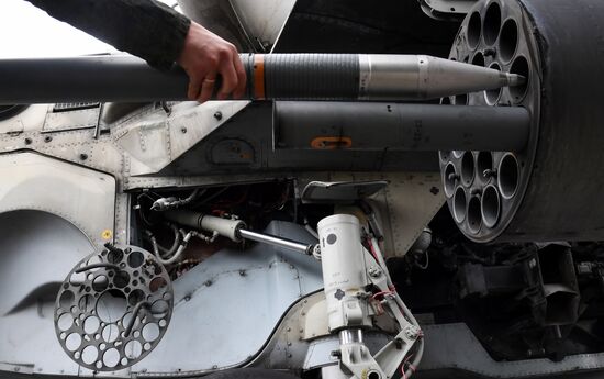 Работа вертолета Ка-52 группировки "Юг" на Артемовском направлении