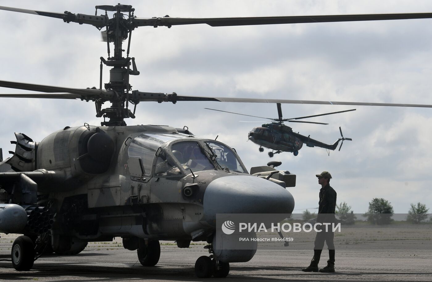 Работа вертолета Ка-52 группировки "Юг" на Артемовском направлении