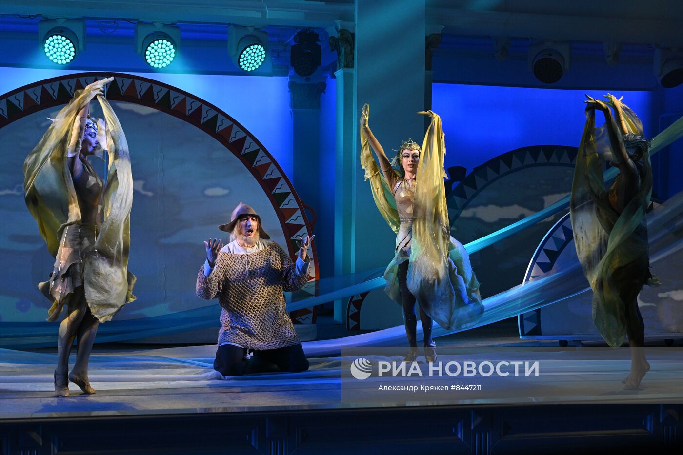Генеральный прогон оперы "Сказка о рыбаке и рыбке" в Новосибирске