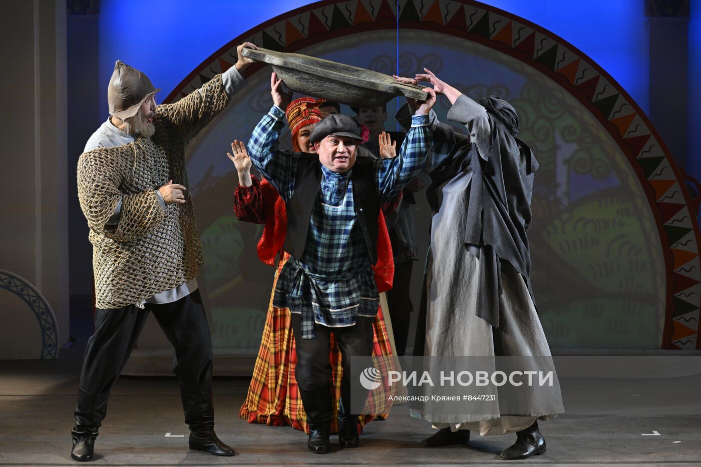 Генеральный прогон оперы "Сказка о рыбаке и рыбке" в Новосибирске