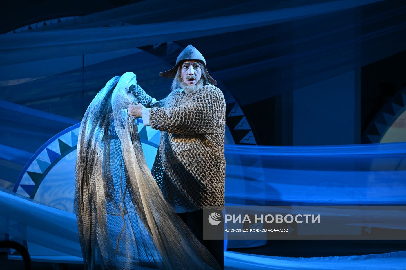 Генеральный прогон оперы "Сказка о рыбаке и рыбке" в Новосибирске