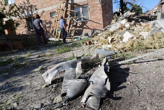 Последствия обстрела Куйбышевского района Донецка