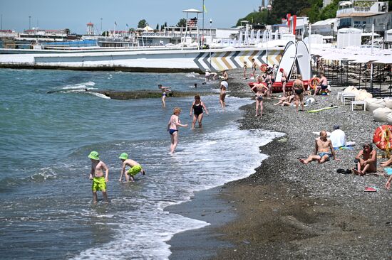 Старт пляжного сезона в Сочи