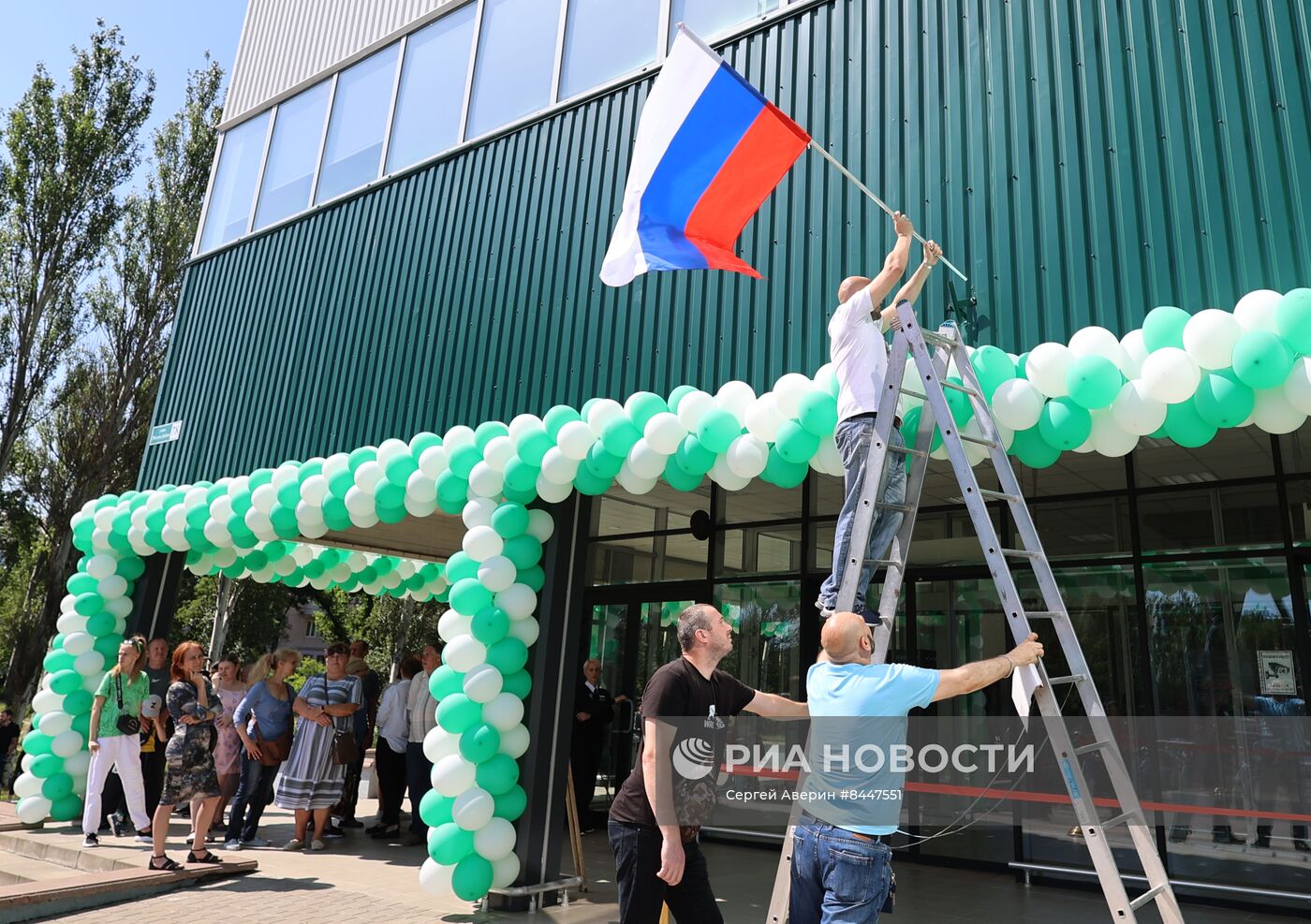 Открытие гипермаркета "ПАLLET" в Макеевке