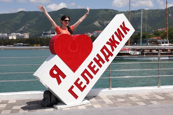 Начало курортного сезона в Геленджике