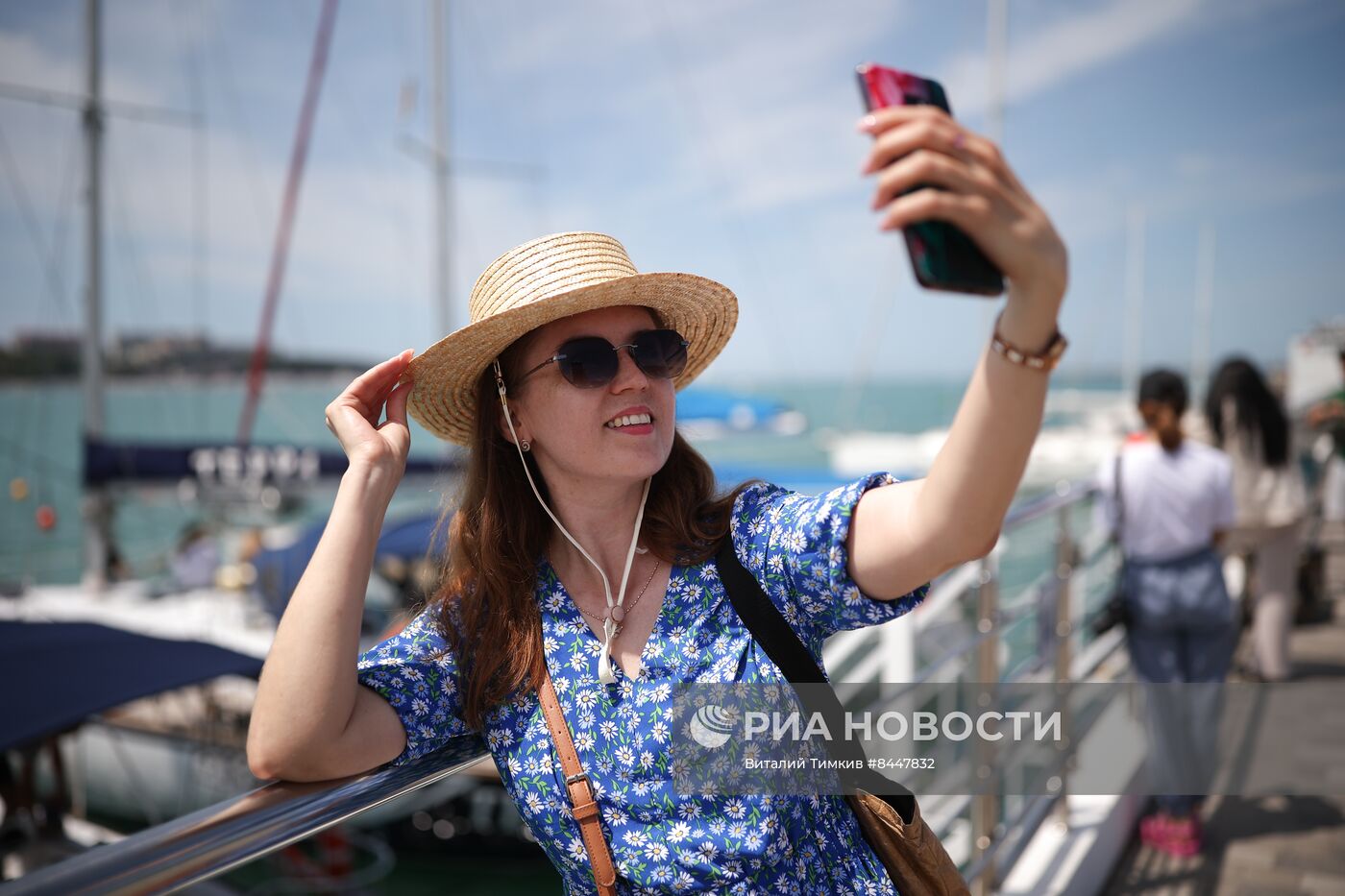 Начало курортного сезона в Геленджике