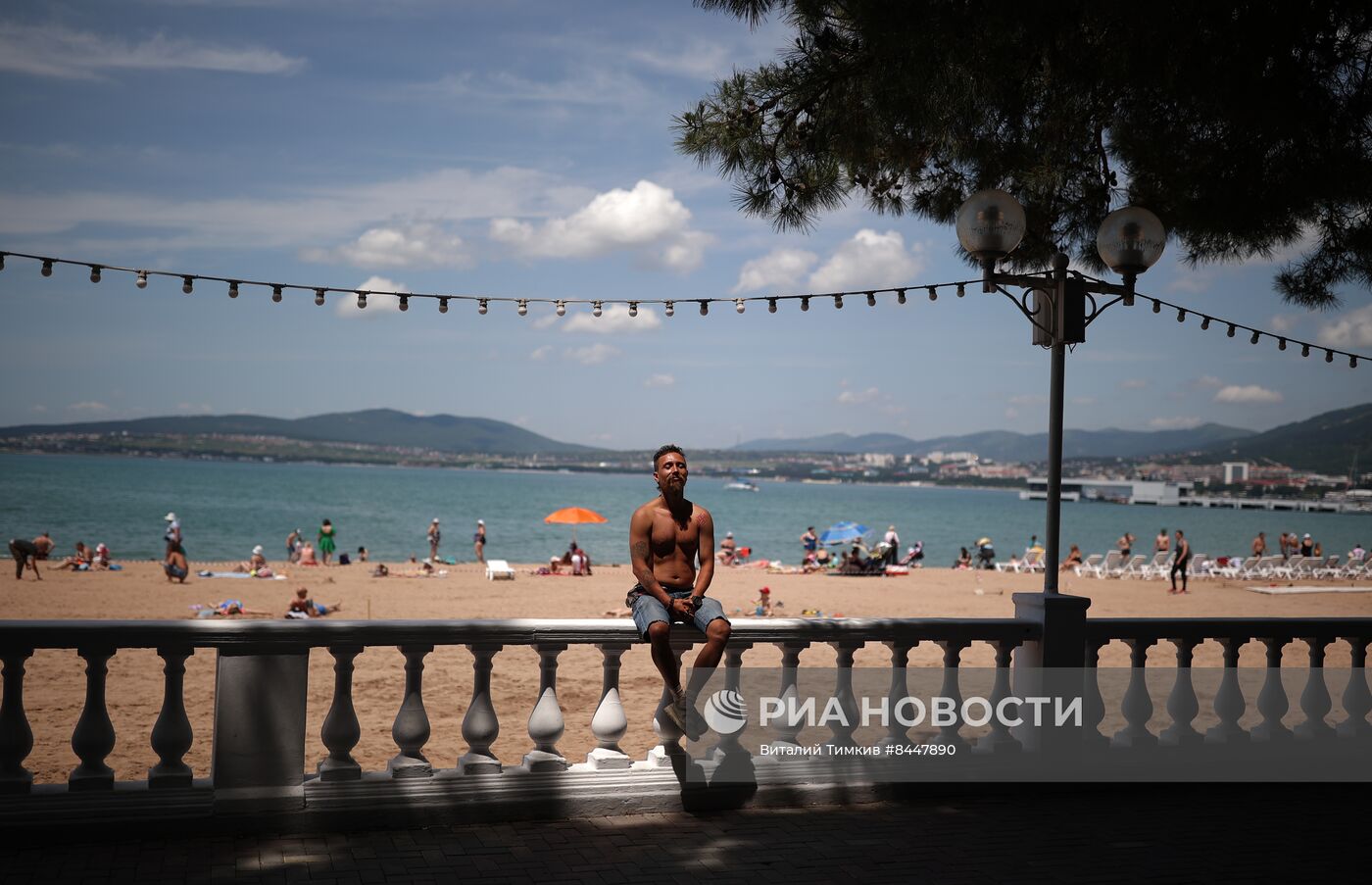 Начало курортного сезона в Геленджике